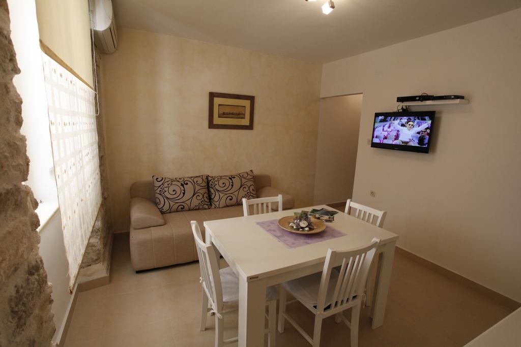 Apartment Vallamar Free Parking Zadar Exterior photo